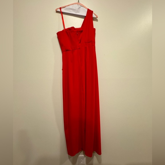 BCBG one shoulder peplum gown - Picture 3 of 13